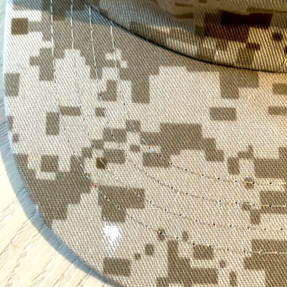 Hat/cap - Picture 6 of 6